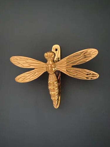 Ophelia & Co. Nicole Dragonfly Door Knocker Ophelia & Co. Finish: Brass  - Size: 101.6cm H x 3.8cm W x 76.2cm D