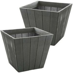 Brambly Cottage Taylah Plastic Plant Pot 35cm H X 39cm W X 39cm D