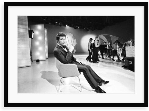 George Oliver 'Tom Jones 1969' Photograph George Oliver Format: Framed Paper, Size: 50 cm H x 70 cm W x 2.3 cm D  - Size: 69.7 cm H x 100 cm W x 3.8 cm D George Oliver 'Tom Jones 1969' Photograph George Oliver Format: Framed Paper, Size: 50 cm H x 70 cm W x 2.3 cm D  - Size: 69.7 cm H x 100 cm W x 3.8 cm D