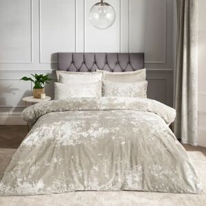 Catherine Lansfield Crushed Velvet Duvet Cover Set with Pillowcases brown King Duvet Cover + 2 Standard Pillowcases