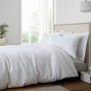 Bianca Cotton Fleur Matelassé Jacquard 200 Thread Count Cotton Duvet Cover Set White Super King Duvet Cover + 2 Standard Pillowcases Bianca Cotton Fleur Matelassé Jacquard 200 Thread Count Cotton Duvet Cover Set White Super King Duvet Cover + 2 Standard Pillowcases