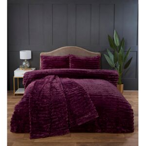 Fairmont Park Aliyas Chunky Ribbed Duvet Set Burgundy King Duvet Cover Set Fairmont Park Aliyas Chunky Ribbed Duvet Set Burgundy King Duvet Cover Set