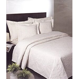 Brambly Cottage Florentina Heavyweight Matelasse Bedspread White King Bedspread Brambly Cottage Florentina Heavyweight Matelasse Bedspread White King Bedspread