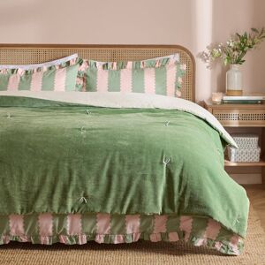 Wylder Edie 100% Cotton Velvet Bedspread Green Wylder Edie 100% Cotton Velvet Bedspread Green
