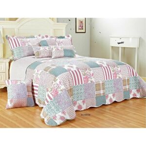 World Menagerie Hargimont Luxury Bedspread W255 x L275cm World Menagerie Hargimont Luxury Bedspread W255 x L275cm