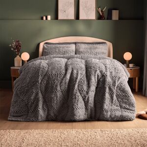 Silentnight Soft Teddy Coverless 10.5 Tog Duvet with Matching Pillowcase Grey Super King Duvet Cover + 2 Standard Pillowcases Silentnight Soft Teddy Coverless 10.5 Tog Duvet with Matching Pillowcase Grey Super King Duvet Cover + 2 Standard Pillowcases