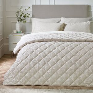 Catherine Lansfield Corded Leaves Quilted Bedspread Champagne Gold Catherine Lansfield Corded Leaves Quilted Bedspread Champagne Gold