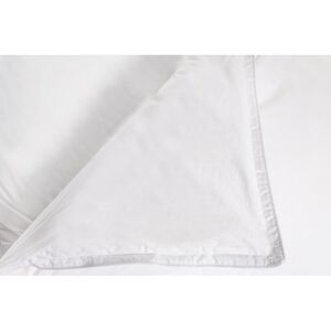 Die Zudecke Hungarian Goose Feather and Down 6tog Duvet White Single Die Zudecke Hungarian Goose Feather and Down 6tog Duvet White Single