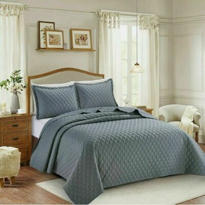 Canora Grey Quilted Inspiration Bedspread Embossed Bedding Set Bed Throw Silver W240 x L240cm Canora Grey Quilted Inspiration Bedspread Embossed Bedding Set Bed Throw Silver W240 x L240cm