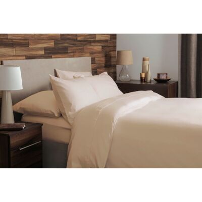 Belledorm Cotton 200 TC Duvet Cover Set Cream Double Duvet Cover + 2 Standard Pillowcases Belledorm Cotton 200 TC Duvet Cover Set Cream Double Duvet Cover + 2 Standard Pillowcases