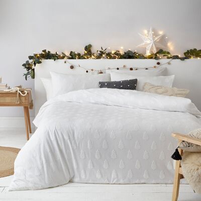 furn. Tufted Tree 144 TC Duvet Cover Set Pine White Super King - 2 Standard Pillowcases furn. Tufted Tree 144 TC Duvet Cover Set Pine White Super King - 2 Standard Pillowcases