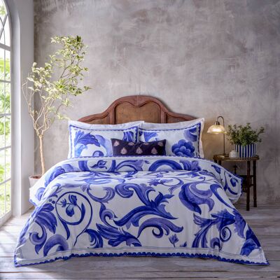 Paoletti Azzurro Cotton Duvet Cover Set Set Blue Super King Duvet Cover + 2 Standard Pillowcases Paoletti Azzurro Cotton Duvet Cover Set Set Blue Super King Duvet Cover + 2 Standard Pillowcases