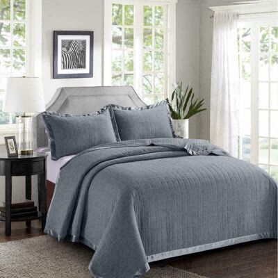 Ebern Designs Lianys Quilt Silver W180 x L240cm Ebern Designs Lianys Quilt Silver W180 x L240cm
