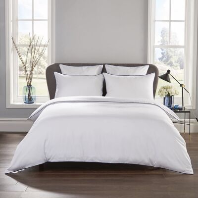 Behrens 400 Thread Count Piped Edge Duvet Set White/Navy Double Duvet Cover Set + 2 Additional Pieces Behrens 400 Thread Count Piped Edge Duvet Set White/Navy Double Duvet Cover Set + 2 Additional Pieces