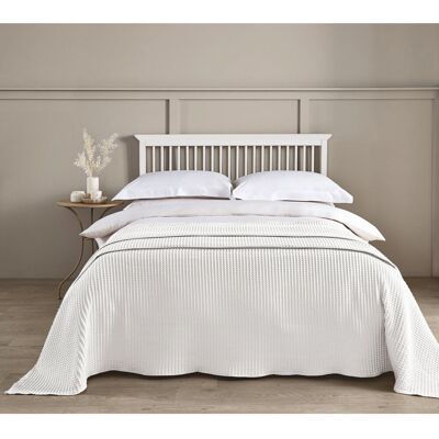 Symple Stuff Hotel Waffle Blanket Bedspread White 225 x 250cm Bedspread Symple Stuff Hotel Waffle Blanket Bedspread White 225 x 250cm Bedspread