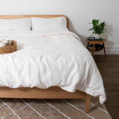 Highland Dunes Natural King 100% Linen Duvet Cover (230x220cm) White Single (3') Highland Dunes Natural King 100% Linen Duvet Cover (230x220cm) White Single (3')