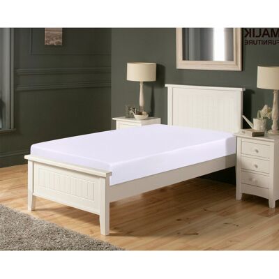 Lark Manor Pelletier 200 Thread Count Polyester Fitted Sheet, Soft & Durable Bed Sheet White Super King (6') Lark Manor Pelletier 200 Thread Count Polyester Fitted Sheet, Soft & Durable Bed Sheet White Super King (6')