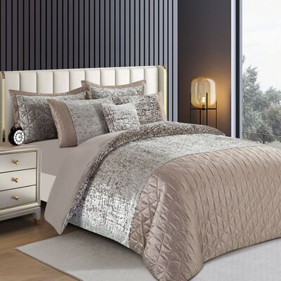 Rosdorf Park Aerith Velvet 3 Piece Duvet Cover Set Mink Super King Duvet Cover + 2 Standard Pillowcases Rosdorf Park Aerith Velvet 3 Piece Duvet Cover Set Mink Super King Duvet Cover + 2 Standard Pillowcases