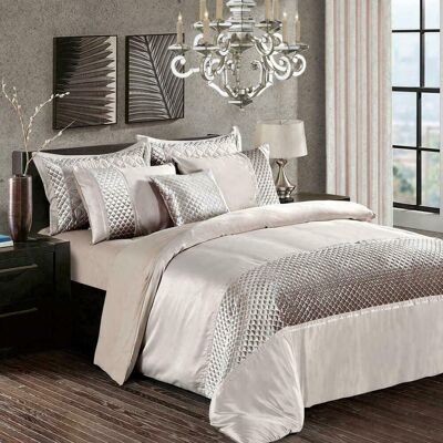 Fairmont Park Calla White Microfibre 180 TC Duvet Cover Set Mink Super King Duvet Cover + 2 Standard Pillowcases Fairmont Park Calla White Microfibre 180 TC Duvet Cover Set Mink Super King Duvet Cover + 2 Standard Pillowcases