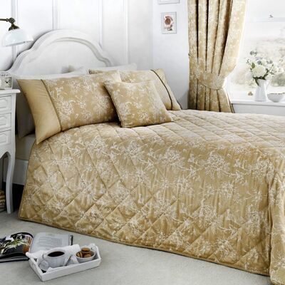 Lark Manor Khaleesi Bedspread Champagne Lark Manor Khaleesi Bedspread Champagne
