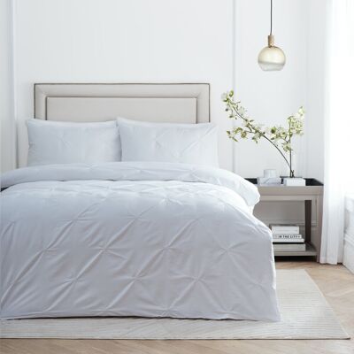 Paoletti Elysia Cotton Duvet Cover Set Set White King Duvet Cover + 2 Standard Pillowcases Paoletti Elysia Cotton Duvet Cover Set Set White King Duvet Cover + 2 Standard Pillowcases
