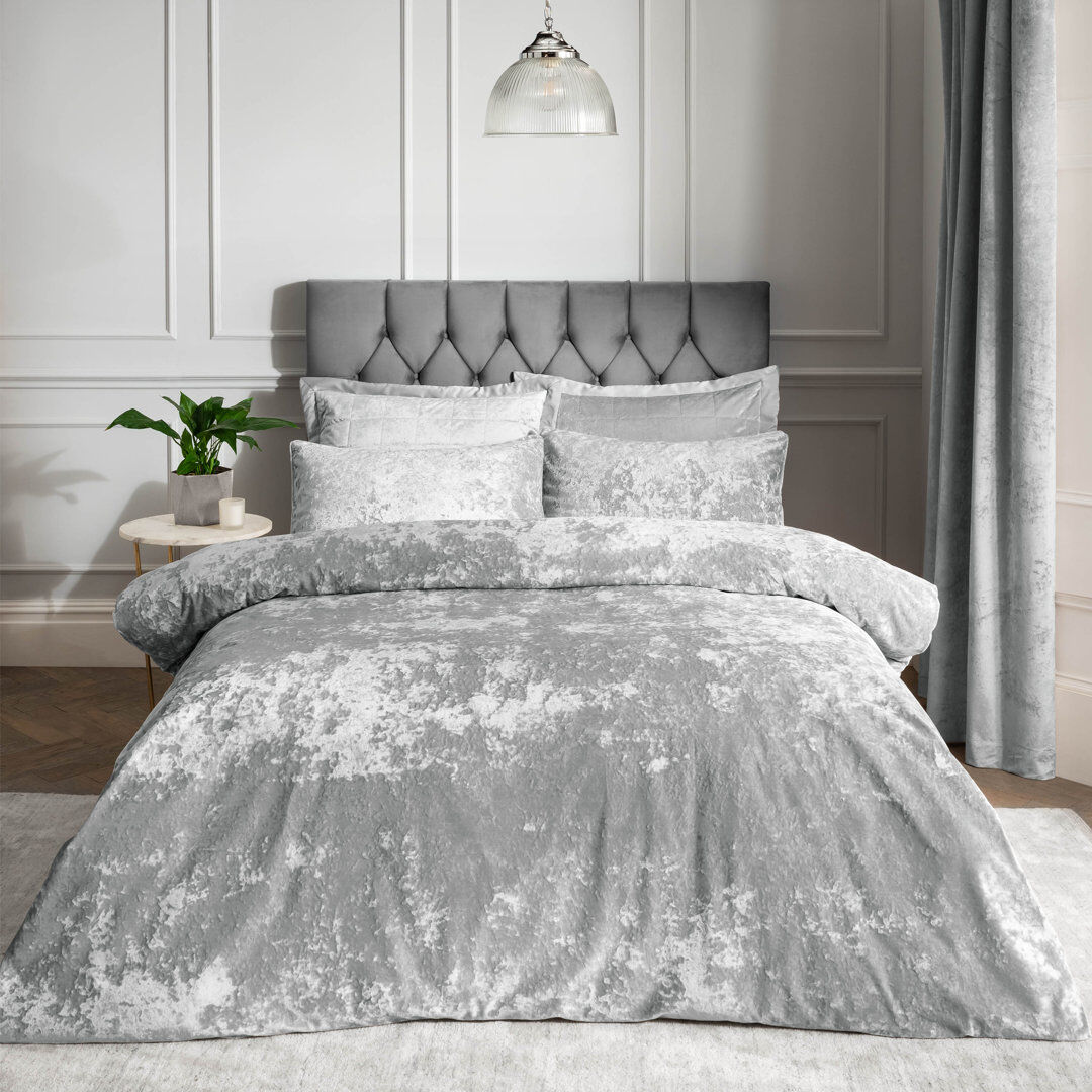 Catherine Lansfield Crushed Velvet Duvet Cover Set with Pillowcases Silver Super King Duvet Cover + 2 Standard Pillowcases