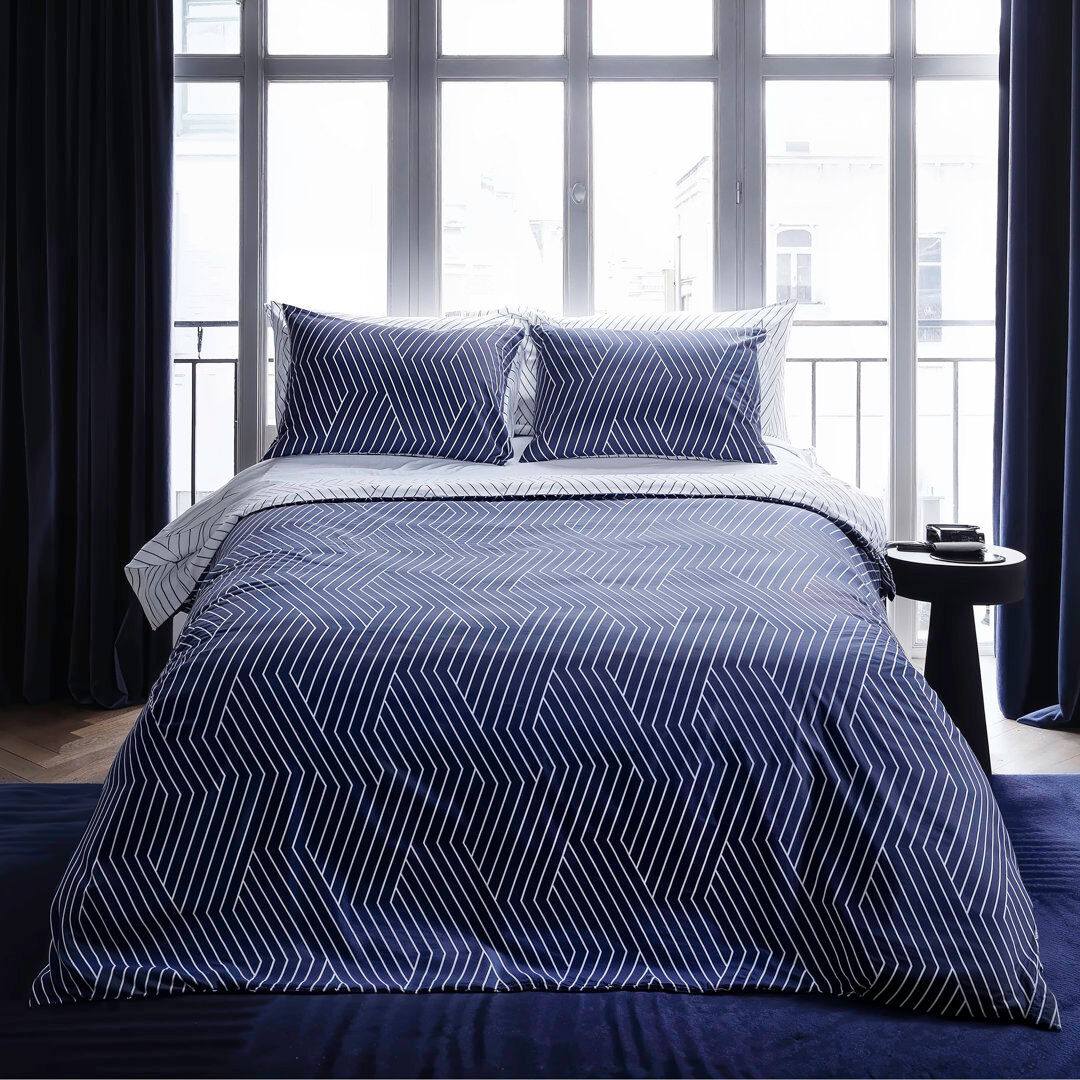 Leruum 100% Cotton Bedding Set Reversible Striped Chevron Dark Navy White King Duvet Cover + 2 Standard Pillowcases