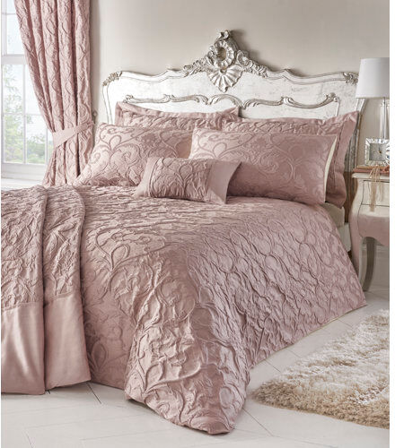 Mercer41 Enrique Jacquard Duvet Cover Set Mercer41 Size: Double - 2 Standard Pillowcases  - Size: Mercer41 Enrique Jacquard Duvet Cover Set Mercer41 Size: Double - 2 Standard Pillowcases  - Size: