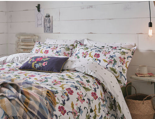JOULES Cambridge Garden Floral 180TC Percale Duvet Cover Set JOULES Size: Single - 1 Standard Pillowcase  - Size: 220cm H X 260cm W X 220cm D JOULES Cambridge Garden Floral 180TC Percale Duvet Cover Set JOULES Size: Single - 1 Standard Pillowcase  - Size: 220cm H X 260cm W X 220cm D
