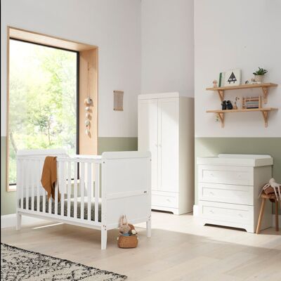 Tutti Bambini Rio 3-Piece Nursery Furniture Room Set White Tutti Bambini Rio 3-Piece Nursery Furniture Room Set White