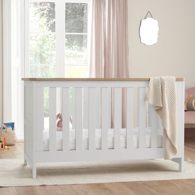 Tutti Bambini Verona Cot Bed White/Oak Tutti Bambini Verona Cot Bed White/Oak