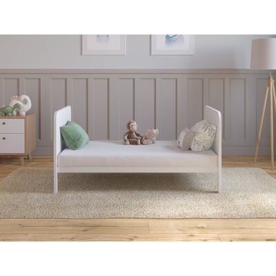 Harriet Bee Thorgunn Cot Bed White Standard Harriet Bee Thorgunn Cot Bed White Standard