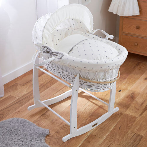 Clair De Lune Lullaby Hearts Moses Basket with Bedding Clair De Lune Finish: White  - Size: 66.04cm H x 101.6cm W x 3.81cm D Clair De Lune Lullaby Hearts Moses Basket with Bedding Clair De Lune Finish: White  - Size: 66.04cm H x 101.6cm W x 3.81cm D