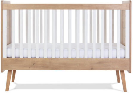 Cross Westport Cot Bed Silver Cross Colour: Oak/White  - Size: 200cm H Cross Westport Cot Bed Silver Cross Colour: Oak/White  - Size: 200cm H