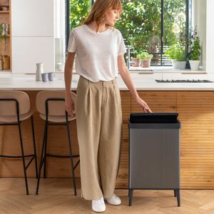 CURVER Verto Pedal Trash Can - 54 L - Pearl Gray CURVER Verto Pedal Trash Can - 54 L - Pearl Gray