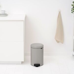 Brabantia NewIcon Soft Closing Pedal Bin Soft Grey 12 L Brabantia NewIcon Soft Closing Pedal Bin Soft Grey 12 L