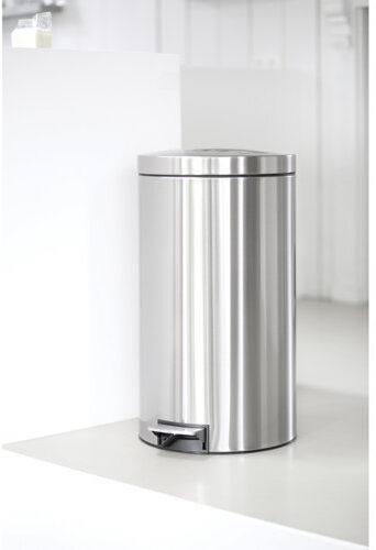 Brabantia 40 Litre Step On Rubbish Bin Brabantia  - Size: 63cm -67cm H X 29cm -39cm W X 29cm -39cm D Brabantia 40 Litre Step On Rubbish Bin Brabantia  - Size: 63cm -67cm H X 29cm -39cm W X 29cm -39cm D