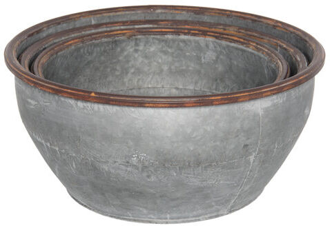 Freeport Park Salmon 3 Piece Metal Plant Pot Set Freeport Park  - Size: 21cm H X 22cm W X 22cm D Freeport Park Salmon 3 Piece Metal Plant Pot Set Freeport Park  - Size: 21cm H X 22cm W X 22cm D