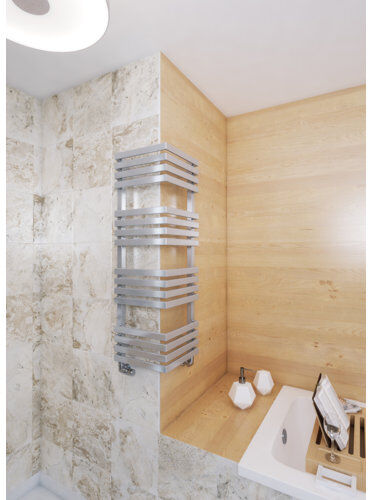 Terma Outcorner Vertical Flat Panel Towel Rail Terma  - Size: 1140cm H X 500cm W X 132cm D Terma Outcorner Vertical Flat Panel Towel Rail Terma  - Size: 1140cm H X 500cm W X 132cm D