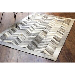 Union Rustic Mckinney Handmade Cowhide Grey/Ivory Rug white 150.0 W x 1.0 D cm