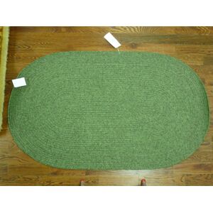 17 Stories Lakehurst Solid Green Indoor/Outdoor Rug Green Round 91cm 17 Stories Lakehurst Solid Green Indoor/Outdoor Rug Green Round 91cm