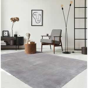 The Carpet Relax - Modern Rug, Fluffy, Short Pile, Non-Slip Underside, Washable up to 30°C, Super-Soft, Fur Look, Grey Grey Rectangle 140 x 200cm The Carpet Relax - Modern Rug, Fluffy, Short Pile, Non-Slip Underside, Washable up to 30°C, Super-Soft, Fur Look, Grey Grey Rectangle 140 x 200cm