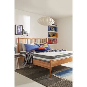 Studio Range Silentnight Studio 1000 Pocket Gel Mattress - Medium Single (3') Studio Range Silentnight Studio 1000 Pocket Gel Mattress - Medium Single (3')