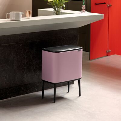 Brabantia Bo Touch Bin Lilac Pink 34 L Brabantia Bo Touch Bin Lilac Pink 34 L