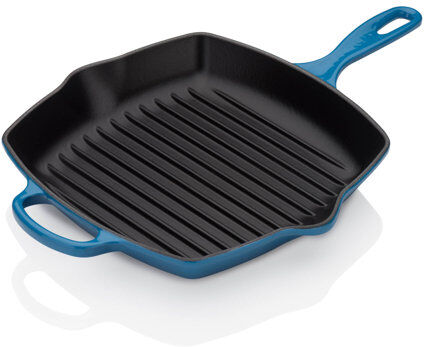 Le Creuset Signature Cast Iron Square Grillit 26cm Le Creuset Colour: Marseille Blue Le Creuset Signature Cast Iron Square Grillit 26cm Le Creuset Colour: Marseille Blue