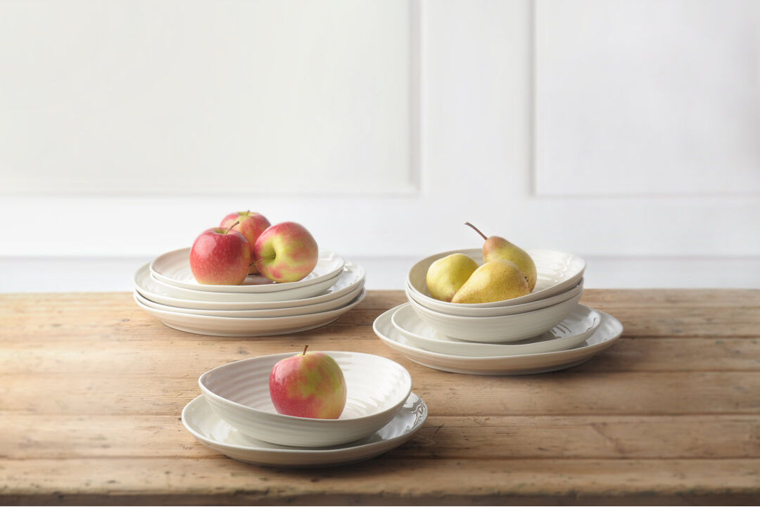 Sophie Conran, White - 12 Piece Dinnerware Set, Service for 4 White 12