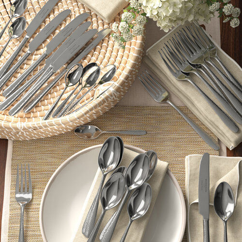 Arthur Price Mirage 32 Piece 18/10 Stainless Steel Cutlery Set, Service for 8 Arthur Price  - Size: Arthur Price Mirage 32 Piece 18/10 Stainless Steel Cutlery Set, Service for 8 Arthur Price  - Size: