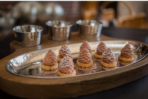 Aulica Hotel a Courchevel 5 Piece Serving Set Aulica  - Size: 35cm D Aulica Hotel a Courchevel 5 Piece Serving Set Aulica  - Size: 35cm D