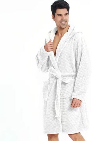 17 Stories Ahmadou Bathrobe 17 Stories Colour: White, Dressing Gown Size: XL  - Size: Extra Small