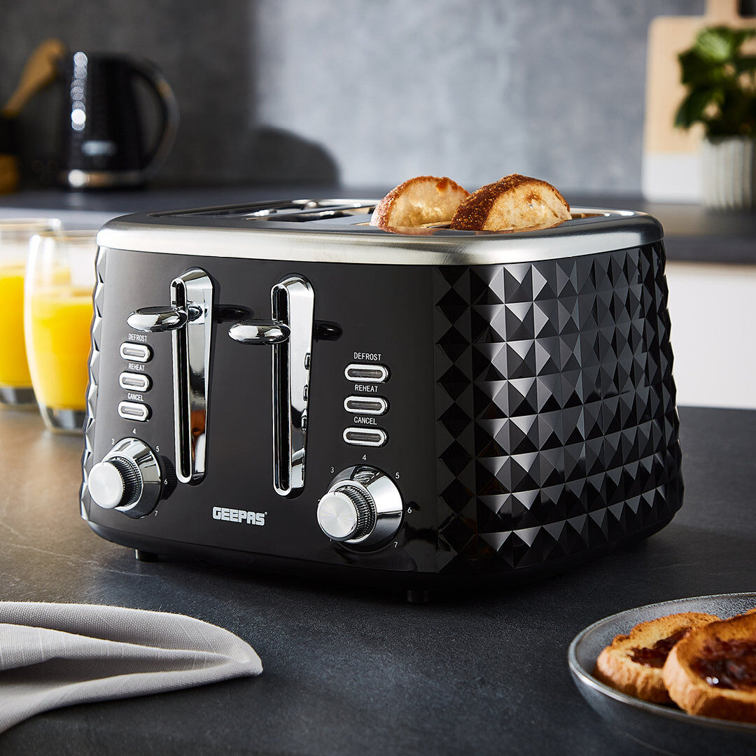Geepas 1.7L Electric Kettle, 4 Slice Toaster &20L Microwave Set- 3000W Glass Kettle, 1750W Toaster, 700W Solo Microwave, Black White